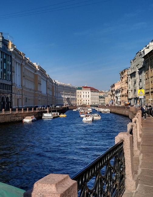 У всех мостов на водных артериях были  &quot;пробки&quot;