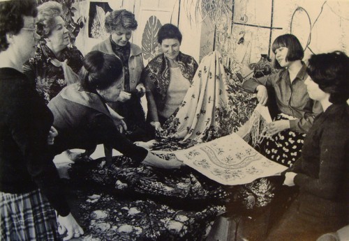 (слева направо) Г. И. Сотскова, И. П. Додонова, Е. П. Регунова, И. Н. Близнова (зам. главного инженера), Н. И. Слащева, В. Б. Фадеева, Л. Г. Савельева