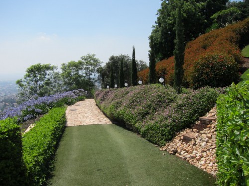 Haifa Bahai Gardens3.jpg