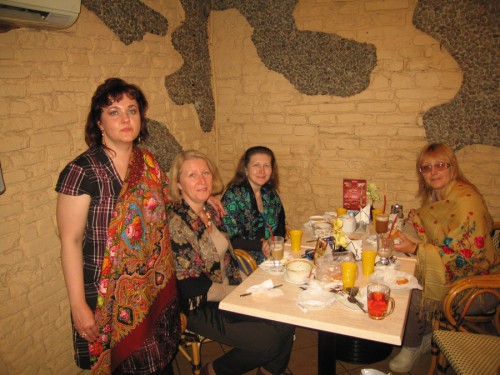 в кафе.jpg