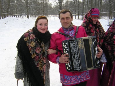 С таким платком все гармонисты - мои!