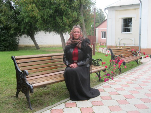 Тут я поплакала
