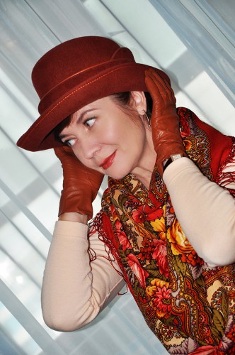 hat002.jpg
