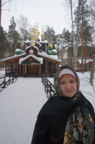 Храм Святого Николая. Над ним 17 маковок и крестов - напоминание о 17 июля...
