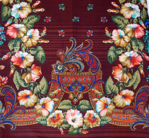 146х146 шерсть с просновками, шелковая бахрома
