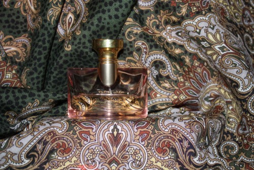 САДЫ ШИРАЗА.Автор Татьяна Сухаревская<br />855-10<br />Духи BVLGARI Rose Essentielle