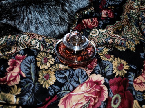 Молитва и guerlain Insolencе