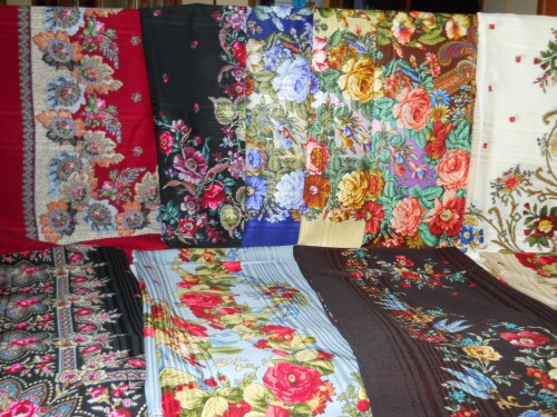 Штрих,Нестерен,Трое Подмосковных вечеров,Весенний цветок<br />внизу -Роза востока.Свадебные ленты,Поле цветов