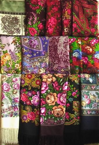 платки : 146х146 (8), 125х125 (4) и 89х89 (3)