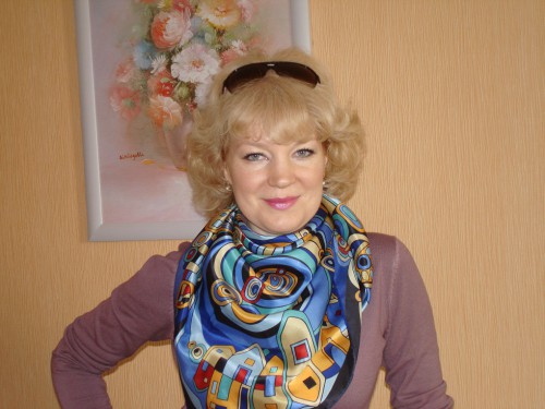 &quot;Солнечный город&quot;-13, автор рисунка Е.Жукова, 89*89, шёлк...