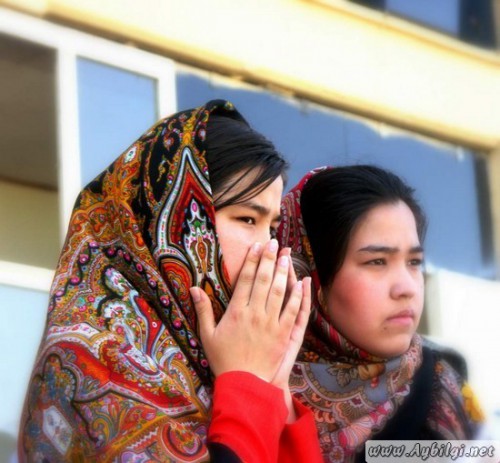 kirgiz_kizlari_resimleri00007.jpg