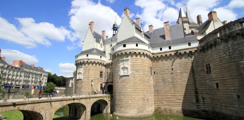 chateau-des-ducs-de-bretagne-nantes.jpg