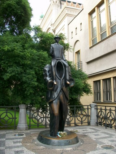 памятник Кафке