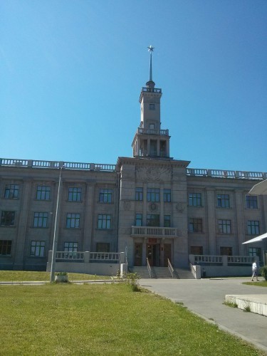Здание Дома культуры.