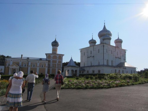 Спасо-Преображенский собор и церковь Варлаама Хутынского